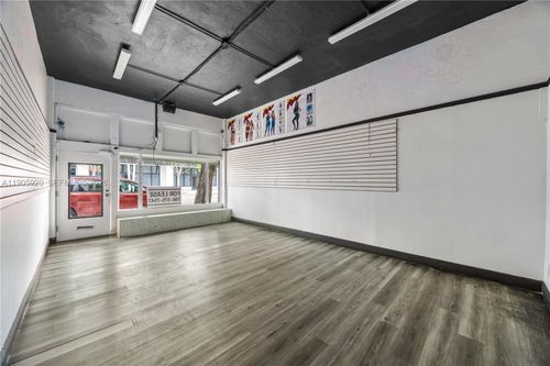 2037 Tyler St, Hollywood, FL, 33020-4518 | Card Image