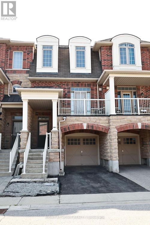 10971 Woodbine Avenue, Markham (Victoria Square), ON, L6C0X4 | Card Image
