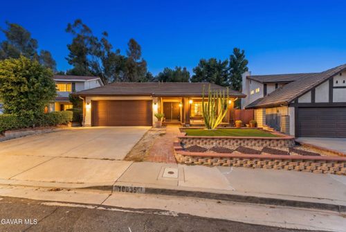 16035 Circle Diamond Rd, Rancho Cascades, CA, 91342-1049 | Card Image