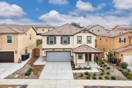 25432 Cetara Dr, Homeland, CA, 92548-3254 | Card Image