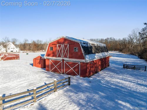 1850 Hickory Hollow Ln, Dexter, MI, 48130-9276 | Card Image