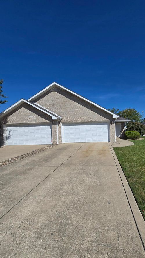 1706 Aspen Dr, Crown Point, IN, 46307-8220 | Card Image