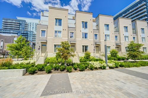 112-30 Almond Blossom Mews, Concord, ON, L4K0N6 | Card Image