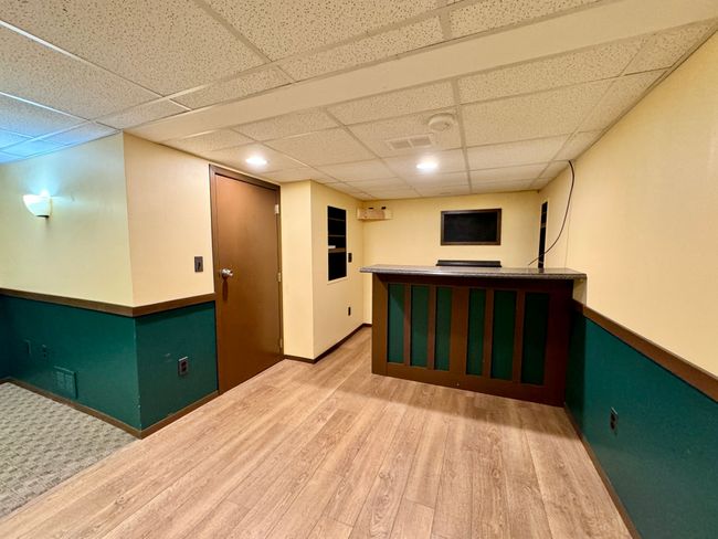 4399 Hunters Cir E, Condo with 2 bedrooms, 2 bathrooms and null parking in Canton MI | Image 23