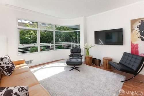 apt-119n-403 Main St, San Francisco, CA, 94105-2082 | Card Image
