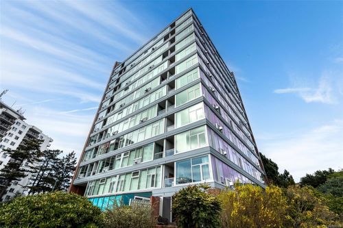 102-325 Maitland St, Victoria, BC, V9A7E9 | Card Image