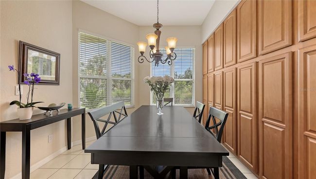 301B2 - 301 Ravinia Cir, Condo with 3 bedrooms, 2 bathrooms and null parking in VENICE FL | Image 14