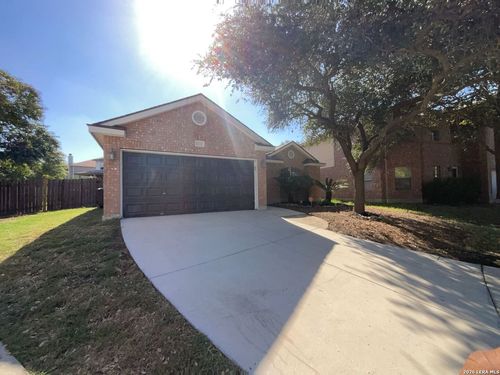 8222 Grissom Gate, San Antonio, TX, 78251-2262 | Card Image
