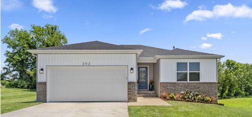 202 N Cheyenne Valley Rd, Nixa, MO, 65714-4246 | Card Image