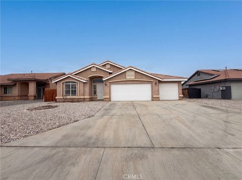18792 Dogwood Ct, Adelanto, CA, 92301 | Card Image