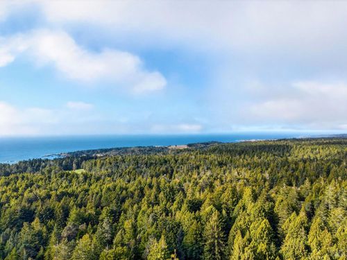 44411 Little River Airport Rd, Little River, CA, 95456-9662 | Card Image