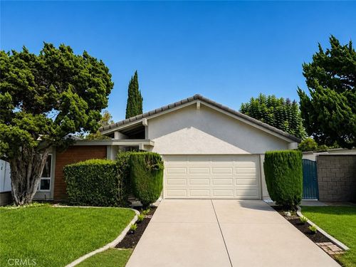1018 Magnolia Ave, Placentia, CA, 92870-4423 | Card Image