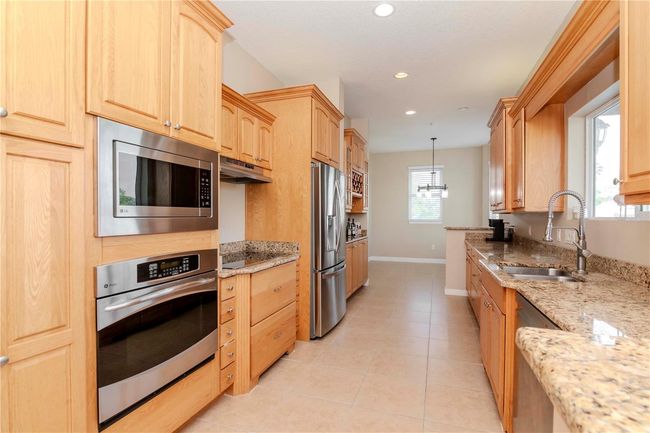 320 Georgia Ave, House other with 3 bedrooms, 3 bathrooms and null parking in CRYSTAL BEACH FL | Image 7