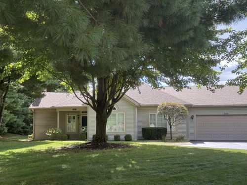 unit-4-3534-4 Hunters Woods Blvd, New Castle, PA, 16105-2732 | Card Image