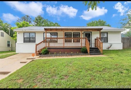 905 Forest Dr, Sand Springs, OK, 74063-7439 | Card Image