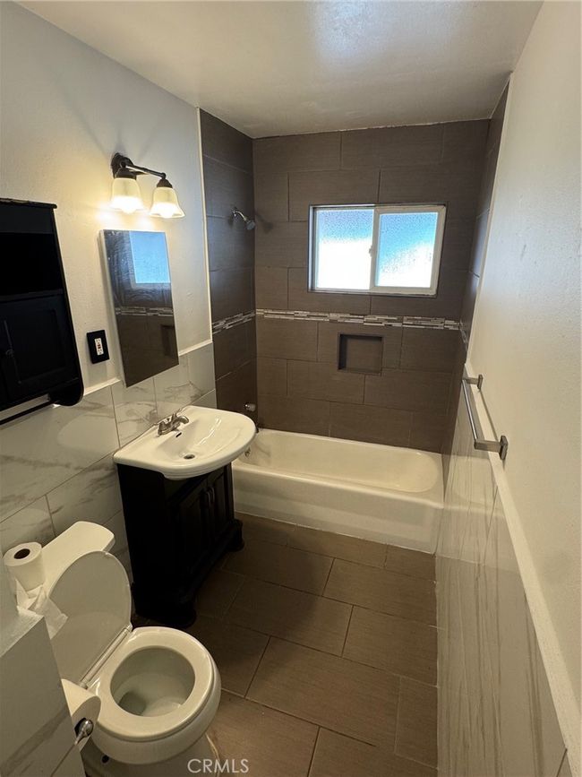 926 Griffith Way, House other with 4 bedrooms, 2 bathrooms and 1 parking in Hemet CA | Image 14