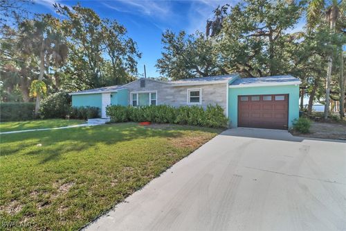 3393 E Riverside Dr, FORT MYERS, FL, 33916-1453 | Card Image