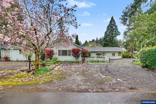 390 Salem Heights Ave S, Salem, OR, 97302-5609 | Card Image