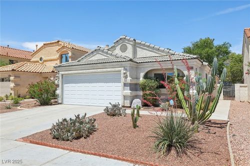 371 Legacy Dr, Henderson, NV, 89014-5504 | Card Image