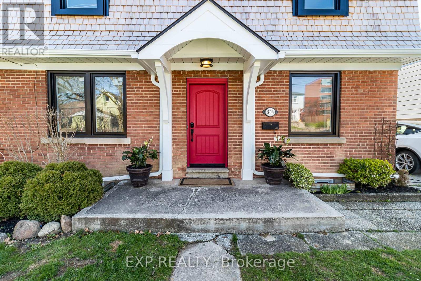 Residential Lease in Toronto (Weston)