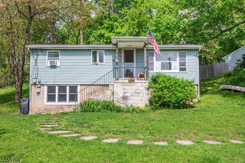 14 Sioux Trl, Sussex, NJ, 07461-1334 | Card Image
