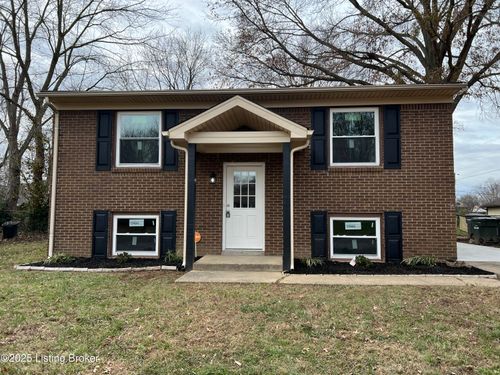 325 Hawthorne Dr, Jeffersonville, IN, 47130-5704 | Card Image
