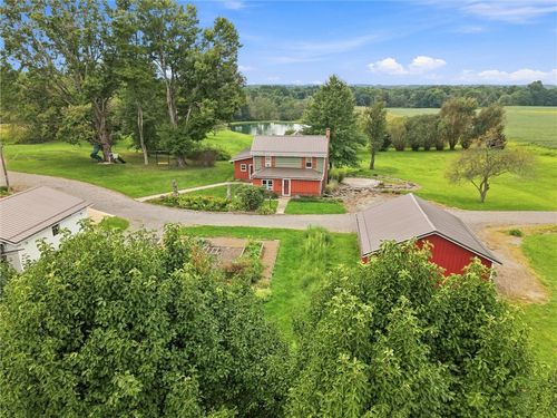 43 Jervis Rd, Grove City, PA, 16127-9107 | Card Image