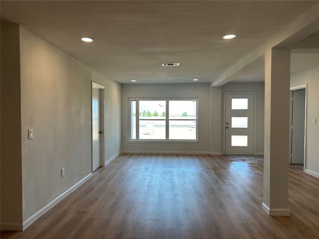 909 Jerry Mashek Dr, House other with 5 bedrooms, 3 bathrooms and null parking in West TX | Image 12