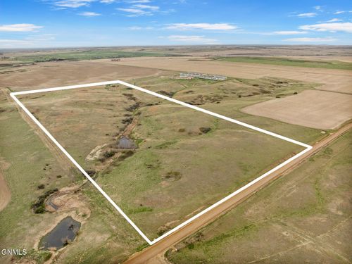 Tbd 35th Street Nw, Fairview, MT, 59221 | Card Image