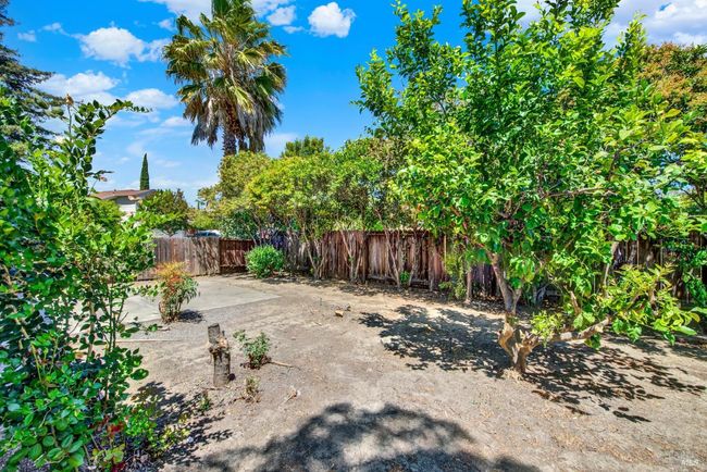 945 Hickory Avenue, House other with 3 bedrooms, 2 bathrooms and 2 parking in Fairfield CA | Image 58