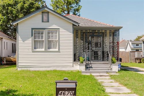 4670 Marigny St, New Orleans, LA, 70122-5041 | Card Image