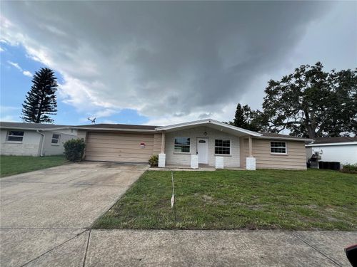 7315 Brentwood Dr, PORT RICHEY, FL, 34668-3994 | Card Image