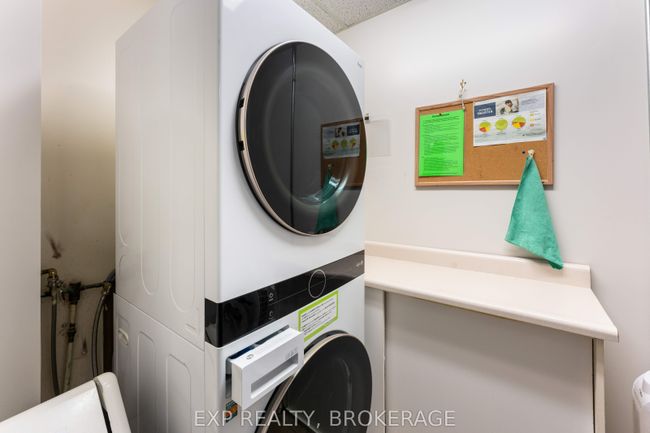 401 - 257 Bath Rd, Condo with 2 bedrooms, 2 bathrooms and 1 parking in Kingston ON | Image 36