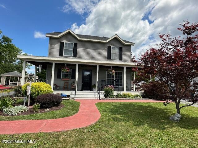 Wendell St, Ravena, NY 12143