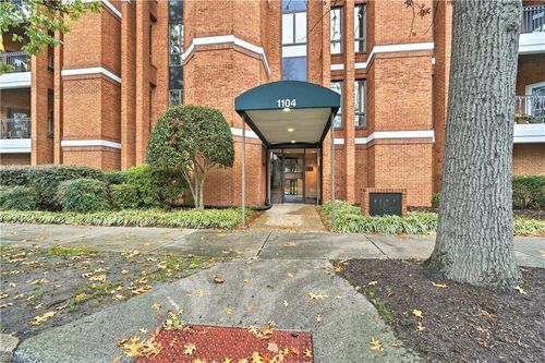 apt-a6-1104 Botetourt Gdns, Norfolk, VA, 23507-1870 | Card Image