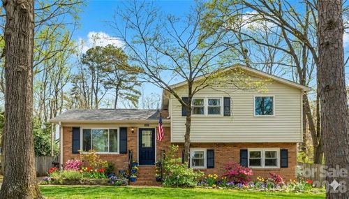 1825 Winfield Dr, Monroe, NC, 28110-8558 | Card Image