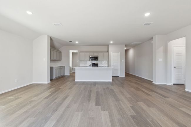 6508 Colt Ranch Rd, House other with 3 bedrooms, 2 bathrooms and null parking in Crowley TX | Image 9