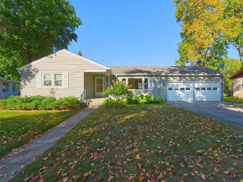 223 Maple St N, Lester Prairie, MN, 55354-7708 | Card Image