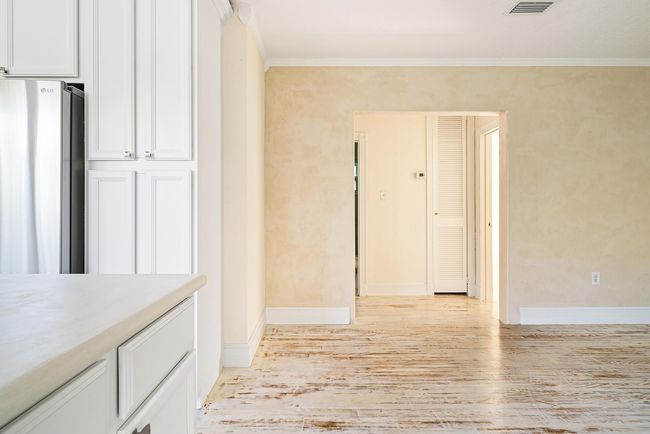 813 Avon Rd, House other with 4 bedrooms, 2 bathrooms and null parking in West Palm Beach FL | Image 13