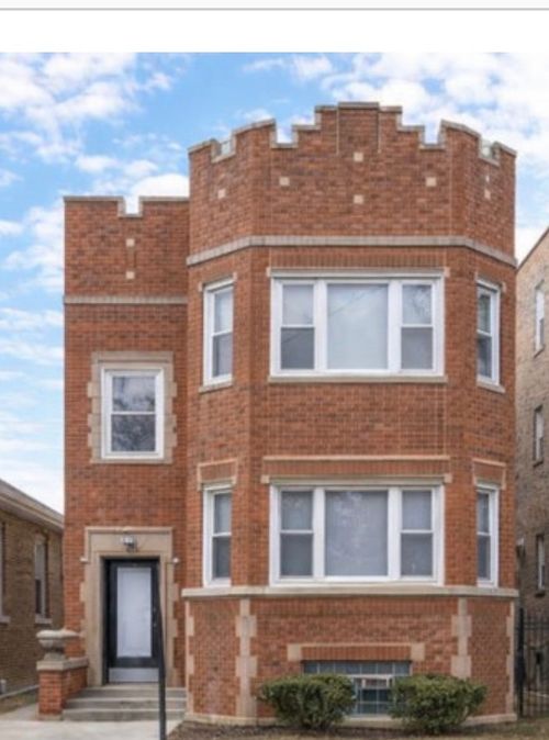 2fl-8210 S Justine St, Chicago, IL, 60620-3926 | Card Image