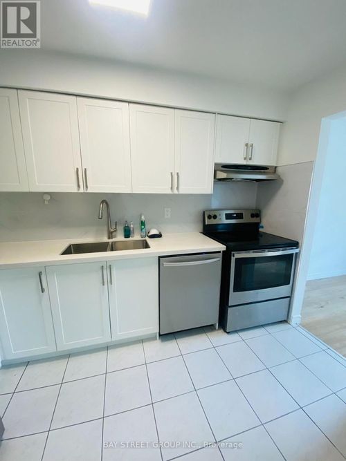 44 Woody Vine Way, Toronto, ON, M2J4H6 | Card Image