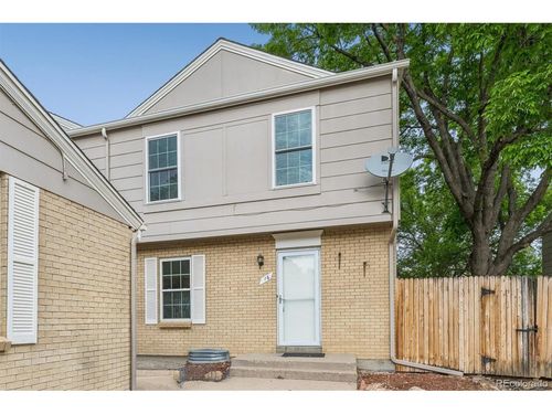 16 Amesbury St, Broomfield, CO, 80020-1453 | Card Image