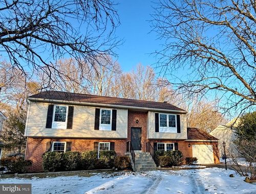 6887 Kangaroo Drive, WALDORF, MD, 20603 | Card Image