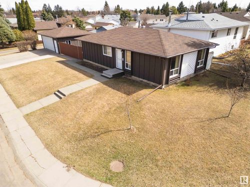 2667 89 St Nw, Edmonton, AB, T6K2Y9 | Card Image