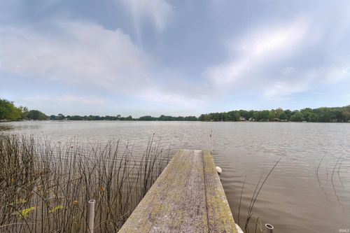 1385 S 460 E, Lagrange, IN, 46761-9597 | Card Image