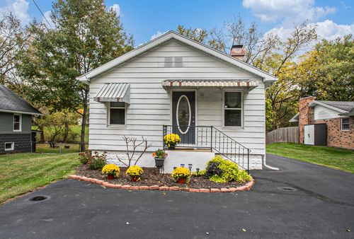 743 Platt St, Niles, MI, 49120-1533 | Card Image