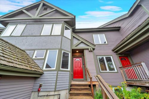 375-126 Bridge Rd, Jay Peak, VT, 05859-7042 | Card Image