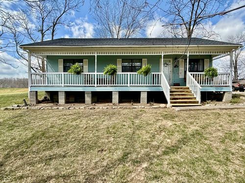 485 W Choctaw Trl, Greensburg, IN, 47240-7864 | Card Image