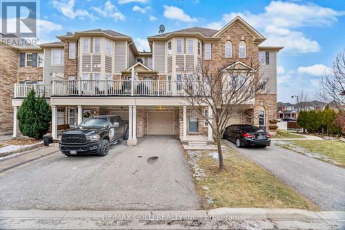 920 Sprague Pl, Milton, ON, L9T0K7 | Card Image