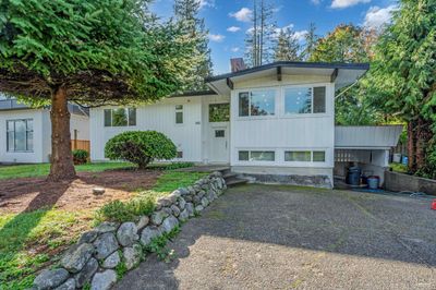 845 Thermal Dr, House other with 6 bedrooms, 3 bathrooms and 4 parking in Coquitlam BC | Image 1